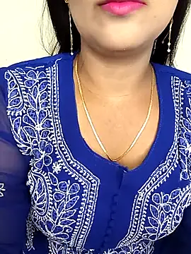 Deshi bhabhi143 online show from 03.28.26