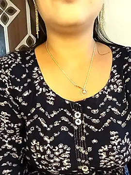 Deshi bhabhi143 online show from 04.15.26