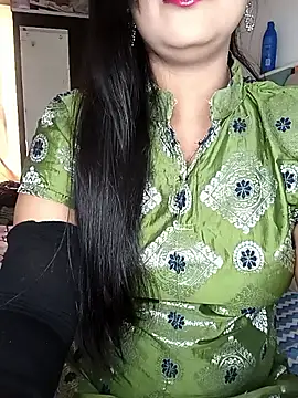 Snapshot of Deshi_bhabhi143 chatting on 05.28.26 Deshi bhabhi143 online show from 05.28.26