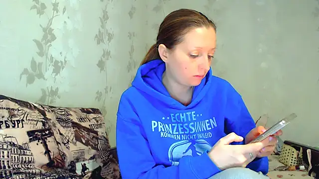 CrystallAngel online show from 02.08.26