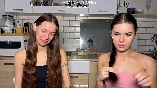 girls secrets online show from 02.01.26