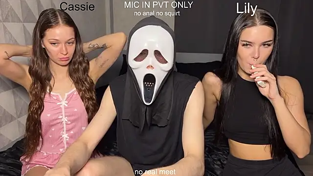 girls secrets online show from 02.22.26