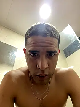 Snapshot of Rexx_Diamondd chatting on 01.07.26 Rexx Diamondd online show from 01.07.26