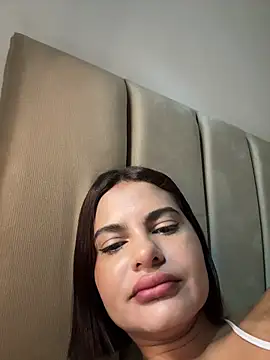 Snapshot of Irina_Velvett chatting on 04.19.26 Irina Velvett online show from 04.19.26