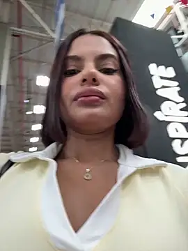 Snapshot of Irina_Velvett chatting on 05.10.26 Irina Velvett online show from 05.10.26