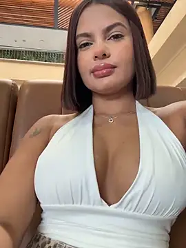 Snapshot of Irina_Velvett chatting on 05.16.26 Irina Velvett online show from 05.16.26