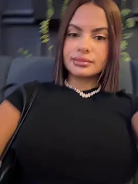 Snapshot of Irina_Velvett chatting on 05.22.26 Irina Velvett online show from 05.22.26