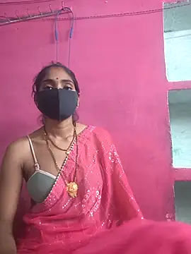 Snapshot of Naughty_Seema chatting on 05.09.26 Naughty Seema online show from 05.09.26
