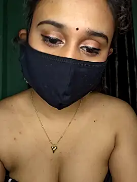 Snapshot of Saumyy chatting on 02.11.26 Saumyy online show from 02.11.26