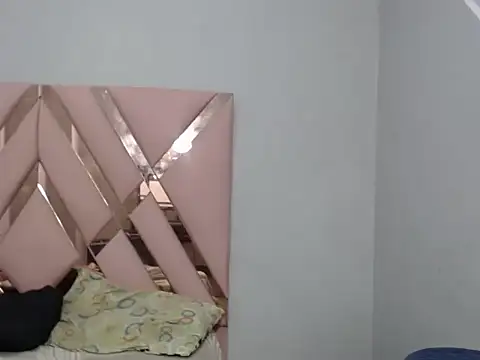 latina ts july online show from 02.21.26