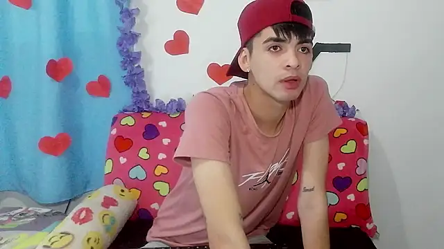 Snapshot of nico22love chatting on 02.19.26 nico22love online show from 02.19.26