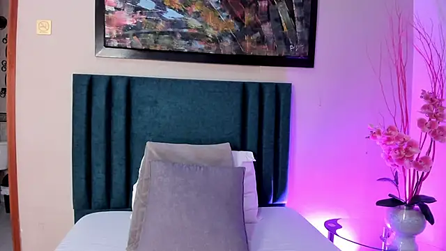 MiaaHarperr online show from 01.17.26