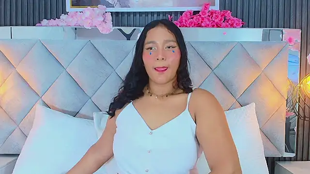 Snapshot of Sara_Channel01 chatting on 03.22.26 Sara Channel01 online show from 03.22.26