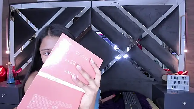 Snapshot of melody__sweet_ chatting on 02.05.26 melody sweet online show from 02.05.26