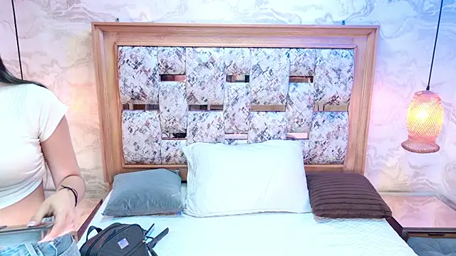 Snapshot of emily_greco chatting on 01.05.26 emily greco online show from 01.05.26