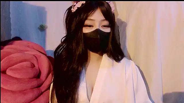 Snapshot of Girl-wets chatting on 02.13.26 Girl-wets online show from 02.13.26