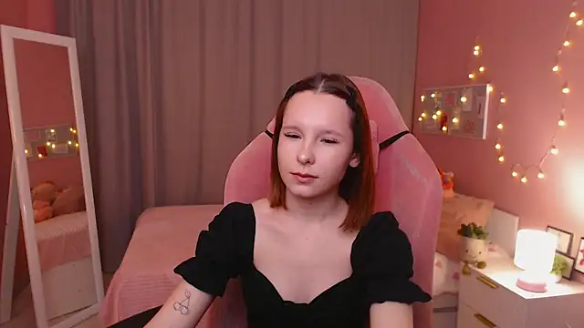 Snapshot of Haya_Harareet chatting on 01.15.26 Haya Harareet online show from 01.15.26