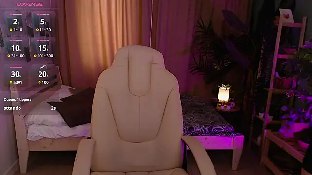 Haya Harareet online show from 03.03.26