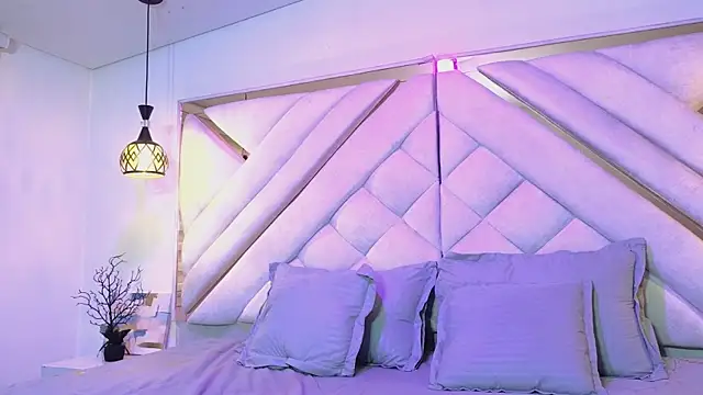 Snapshot of soleyevansvg chatting on 01.06.26 soleyevansvg online show from 01.06.26