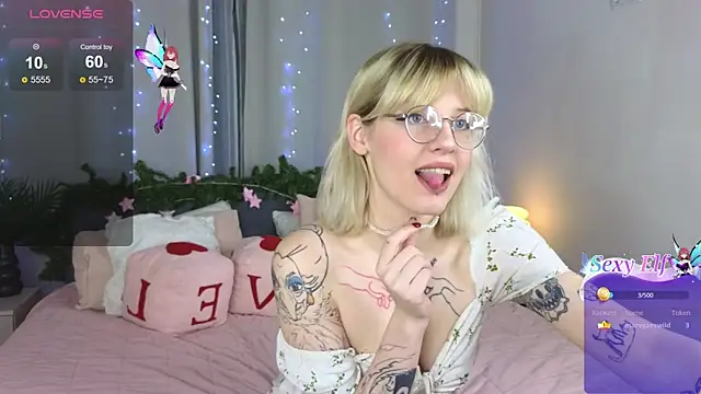 Snapshot of no_1dea chatting on 01.09.26 no 1dea online show from 01.09.26