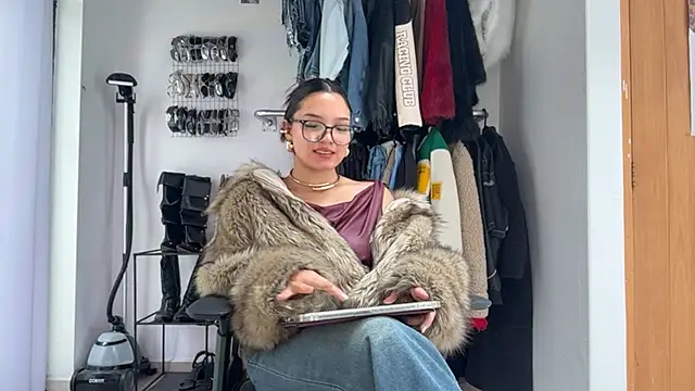 LubaLadeau online show from 01.13.26