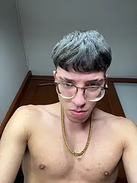 ArthurDavies  online show from 03.09.26