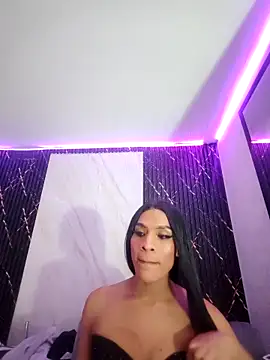 Snapshot of Isis_Hot__ chatting on 03.02.26 Isis Hot online show from 03.02.26