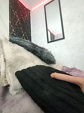 Snapshot of Isis_Hot__ chatting on 03.09.26 Isis Hot online show from 03.09.26