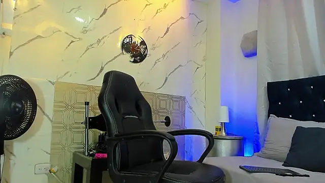 asher lux online show from 02.25.26