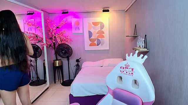 Snapshot of Sol_rousse chatting on 01.08.26 Sol rousse online show from 01.08.26