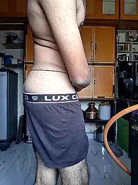 yourpussylover 20 online show from 01.11.26