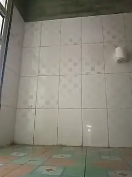 Hiniyk2 online show from 02.05.26