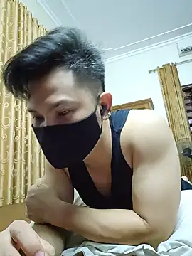 Snapshot of OnlyHand9x chatting on 06.30.26 OnlyHand9x online show from 06.30.26