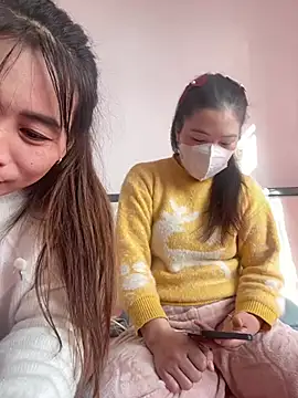 Snapshot of Faded_pink chatting on 01.11.26 Faded pink online show from 01.11.26