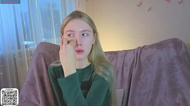 SirenThalassa online show from 02.17.26