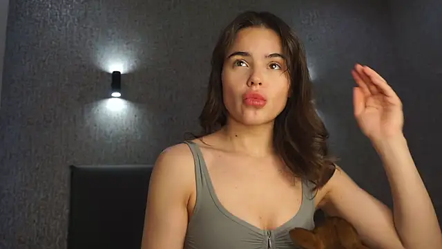 linclars online show from 02.24.26