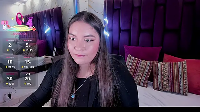 anamontiell1 online show from 01.13.26