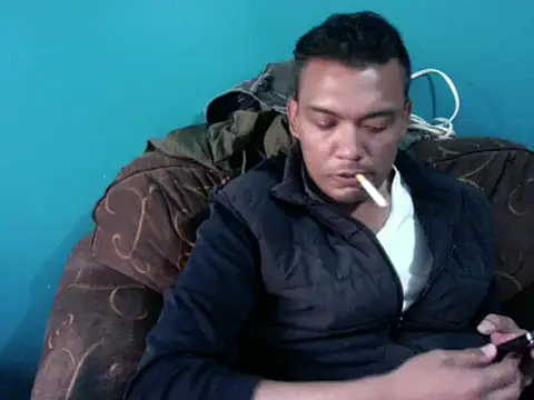 Snapshot of latinomoreno95 chatting on 05.08.26 latinomoreno95 online show from 05.08.26