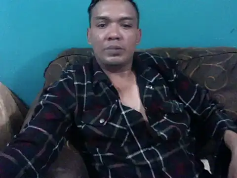 Snapshot of latinomoreno95 chatting on 07.17.26 latinomoreno95 online show from 07.17.26