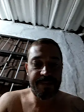 Johnnyhotlatmale online show from 01.07.26