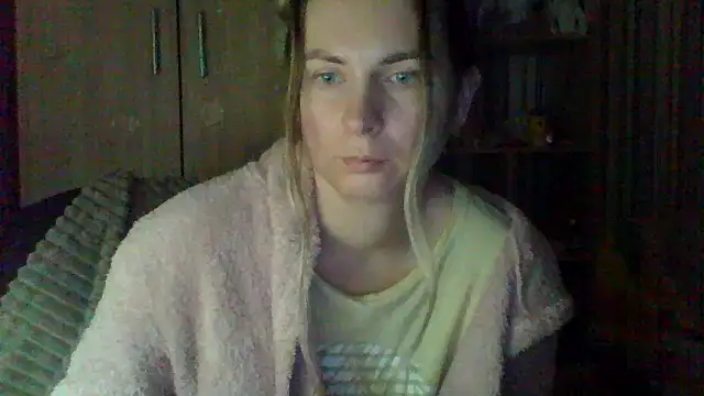 VikiLove765 online show from 03.02.26