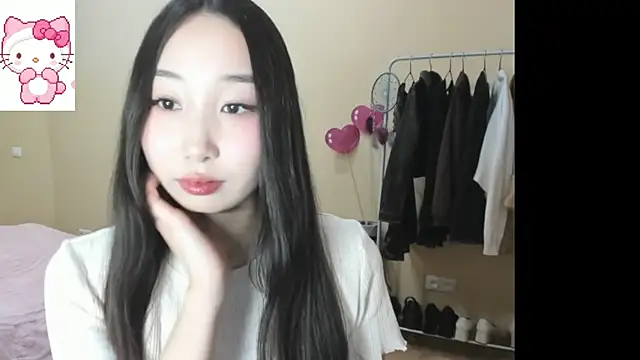 Snapshot of Amane_Yuki chatting on 02.20.26 Amane Yuki online show from 02.20.26