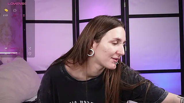 Alice Goth online show from 03.13.26