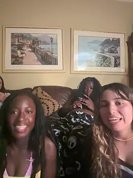 Snapshot of CookiesNcreaming chatting on 06.08.26 CookiesNcreaming online show from 06.08.26