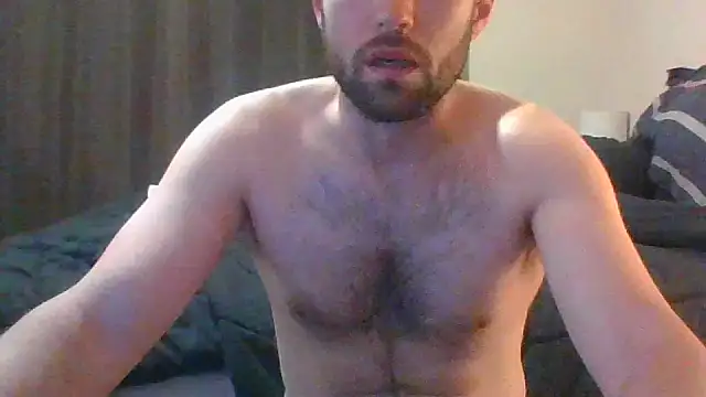 Snapshot of Etowner8999 chatting on 04.11.26 Etowner8999 online show from 04.11.26