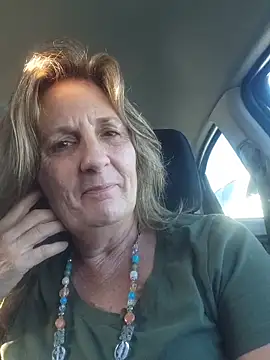 Snapshot of HotAzMilf chatting on 02.07.26 HotAzMilf online show from 02.07.26