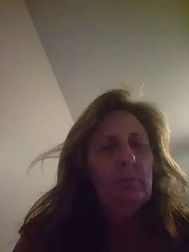 Snapshot of HotAzMilf chatting on 02.17.26 HotAzMilf online show from 02.17.26