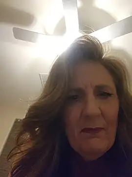 Snapshot of HotAzMilf chatting on 02.21.26 HotAzMilf online show from 02.21.26