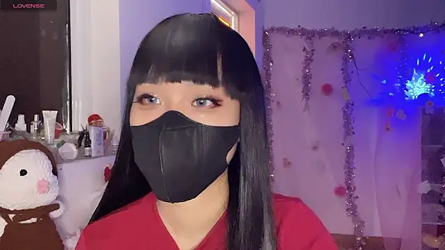 Tieu-May online show from 03.18.26