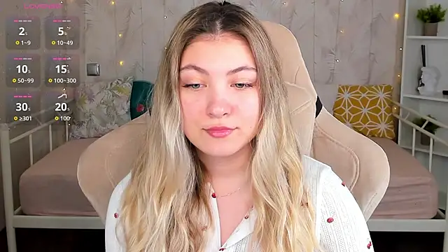 Snapshot of Angel__Grace chatting on 03.02.26 Angel Grace online show from 03.02.26